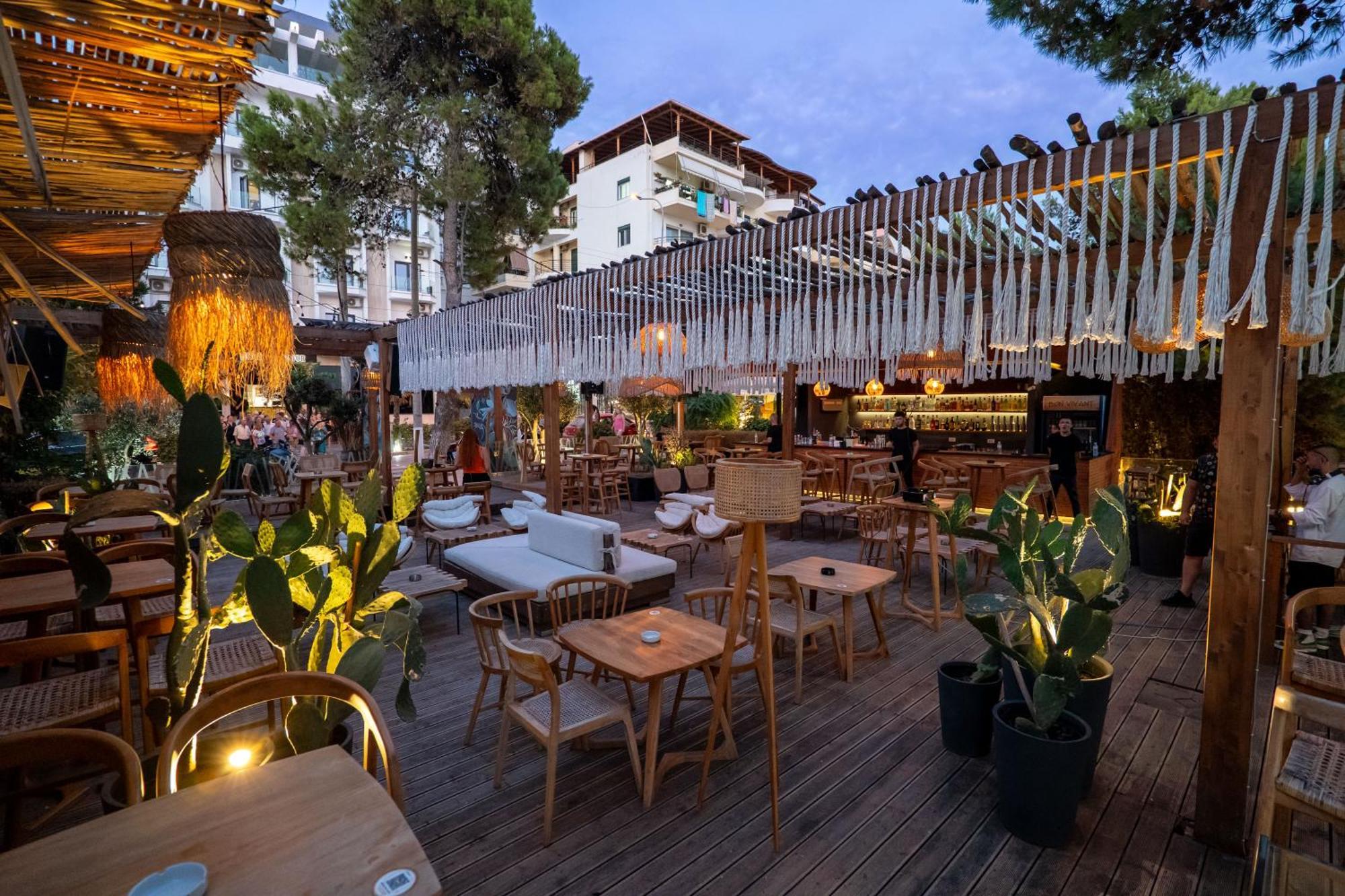 Hotel Sejko Саранда Экстерьер фото