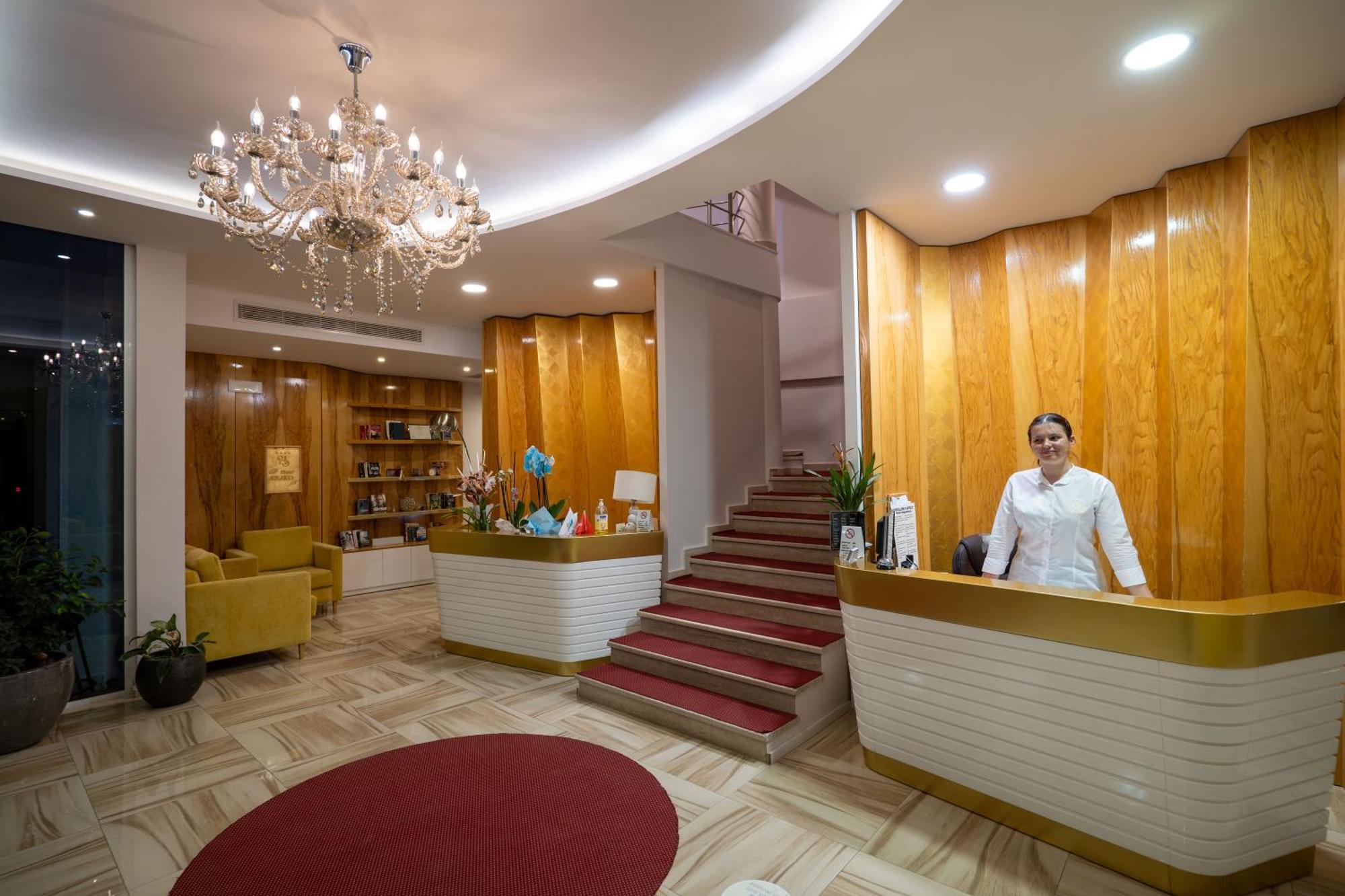 Hotel Sejko Саранда Экстерьер фото