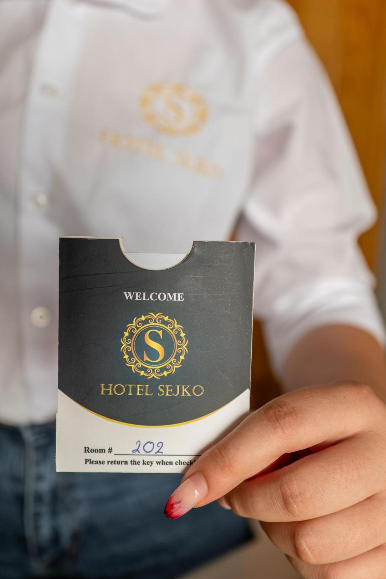Hotel Sejko Саранда Экстерьер фото