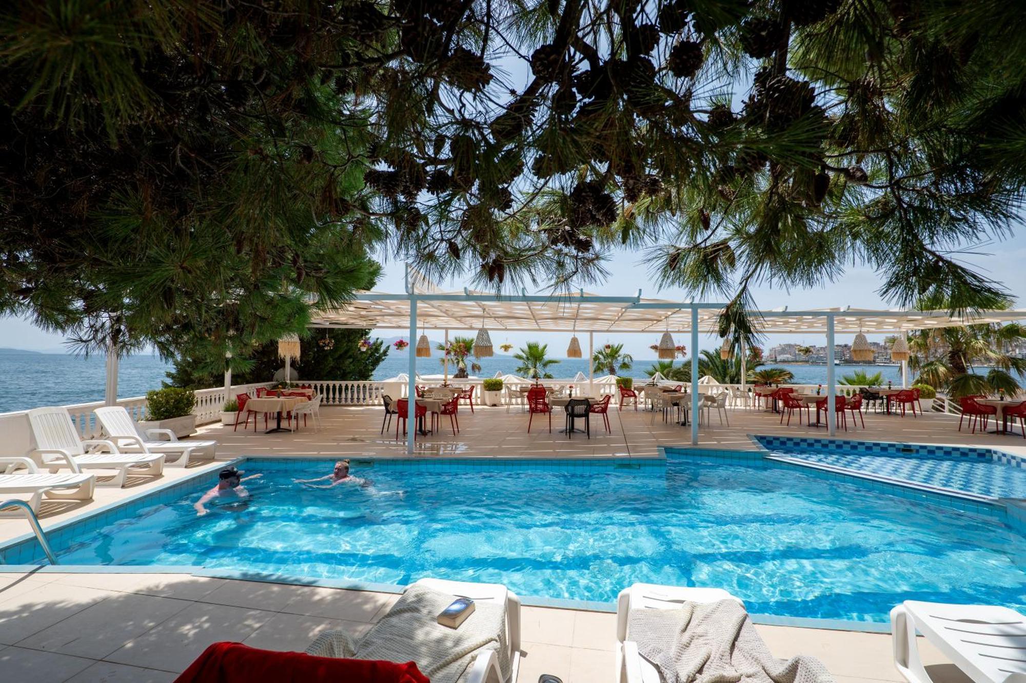 Hotel Sejko Саранда Экстерьер фото